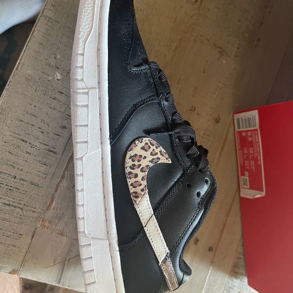 Nike Dunks Low Se - Picture 9 of 15